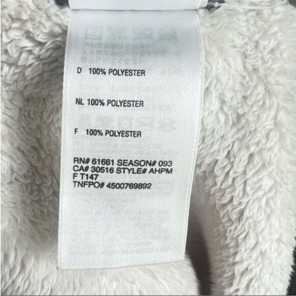 The North Face Osito 1/4 Zip Cream Soft High-Pile Silken Raschel Fleece Pullover - Picture 8 of 13